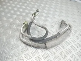 Opel Meriva A Air conditioning (A/C) pipe/hose 