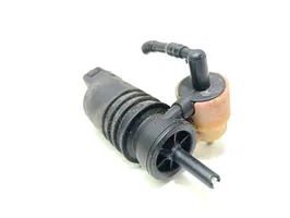 Volkswagen Golf IV Pompe de lave-glace de pare-brise 