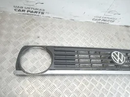 Volkswagen Golf II Grille calandre supérieure de pare-chocs avant 