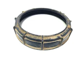 Renault Megane II Bague de verrouillage pour réservoir de carburant 09701687000