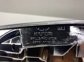 Hyundai Elantra Maskownica / Grill / Atrapa górna chłodnicy 863502D220