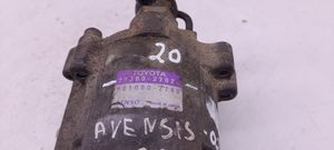 Toyota Avensis Verso Alipainepumppu 2930027020