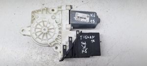 Volkswagen Tiguan Silniczek podnoszenia szyby drzwi tylnych 5N0959703F