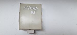 Toyota Avensis T250 Central locking relay 894105070