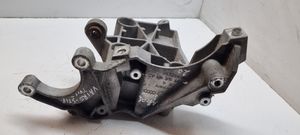 Audi A8 S8 D3 4E Supporto di montaggio della pompa del servosterzo 059145169AD