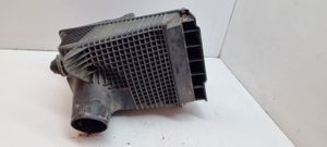 Renault Megane II Air filter box 8200176559