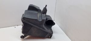 Renault Megane II Air filter box 8200176559