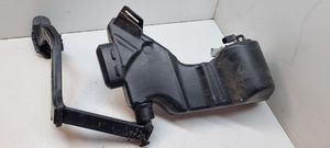 Mercedes-Benz E W238 Réservoir de liquide lave-glace A2058600860