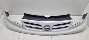 Nissan Primastar Etupuskurin ylempi jäähdytinsäleikkö 623100254R