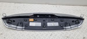 Renault Clio IV Spojler klapy tylnej / bagażnika T0000112993