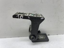 Volkswagen Tiguan Front door lower hinge 5N0831402A