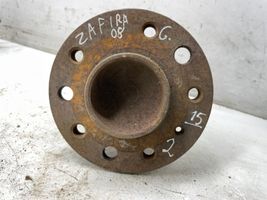 Opel Zafira B Rear wheel hub 