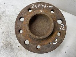 Opel Zafira B Rear wheel hub 