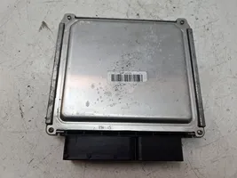 Volkswagen Golf Sportsvan Sterownik / Moduł ECU 04L907445B