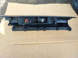 Renault Trafic III (X82) Luci posteriori 93450969