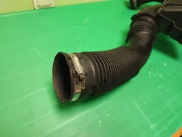 Opel Vivaro Air intake hose/pipe 165755972R