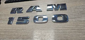 Dodge PickUp RAM SRT-10 Emblema de la puerta delantera/letras del modelo 