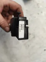 Opel Vivaro Multifunctional control switch/knob 8200009040