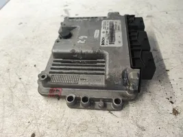 Renault Trafic II (X83) Calculateur moteur ECU 8200389519