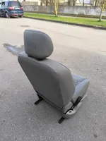 Opel Vivaro Asiento delantero del conductor 