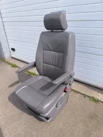 Volkswagen Multivan T5 Fotel przedni pasażera 