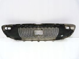 Smart ForTwo III C453 Grille calandre supérieure de pare-chocs avant A4538880138