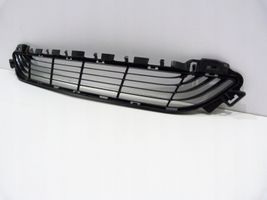 Mercedes-Benz C W205 Grille inférieure de pare-chocs avant A2058852023