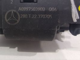 Mercedes-Benz E W213 Takaluukun/tavaratilan lukon vastakappale A0997503900