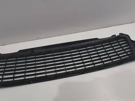 Renault Dacia Duster Grille inférieure de pare-chocs avant 622540008R