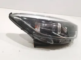 Renault Captur Lampa przednia 260103670R