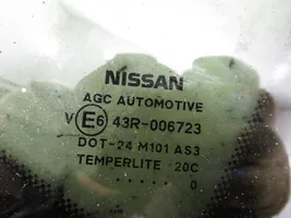 Nissan Qashqai Fenêtre latérale avant / vitre triangulaire 