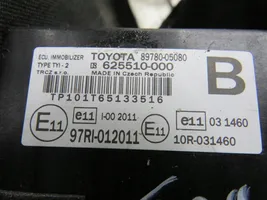Toyota Avensis T270 Unité de commande dispositif d'immobilisation 89780-05080
