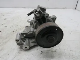 Mazda 3 III Pompe de circulation d'eau SH01151H0