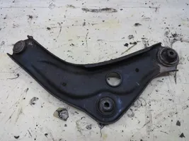 Nissan Qashqai Braccio di controllo sospensione anteriore 3084514