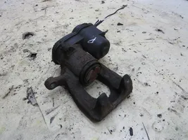 Nissan X-Trail T32 Caliper del freno trasero 