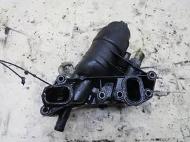 Nissan X-Trail T32 Halterung Ölfilter / Ölkühler 152085948R