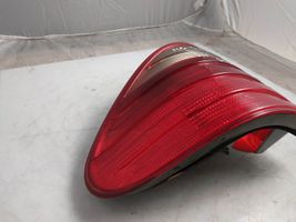 Mercedes-Benz E W210 Lampa tylna A2108204764