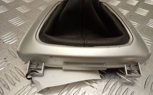 Nissan Qashqai Rivestimento in plastica cornice della leva del cambio 969354EA0A