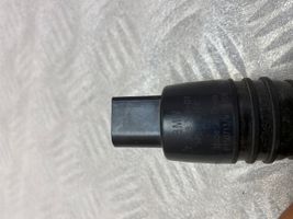 BMW 2 F46 Pompe de lave-glace de pare-brise 7388349