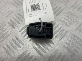 BMW 2 F46 Clip/gancio/supporto per aletta parasole 