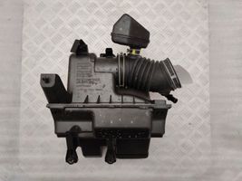 Lexus RX 450H Caja del filtro de aire 1770031B30