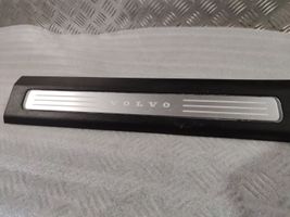 Volvo XC90 Garniture de jupe latérale arrière 39829992