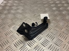 BMW X4 G02 Supporto di montaggio del parafango 7400220