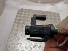 BMW 3 F30 F35 F31 Solenoidinis vožtuvas 8570591