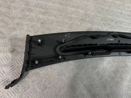 Maserati Levante Rejilla de ventilación central del panel 670149127