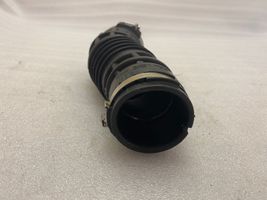 Maserati Levante Turbo air intake inlet pipe/hose 670105376