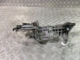 Audi A6 S6 C7 4G Support de générateur / alternateur 04L903143B