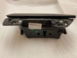 Volvo XC60 Glove box 31417596