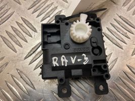 Toyota RAV 4 (XA50) Motor/activador trampilla de calefacción 0638002031