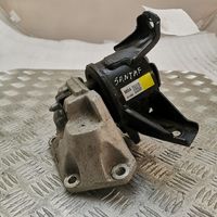 Hyundai Santa Fe Dzinēja spilvens 452114G430